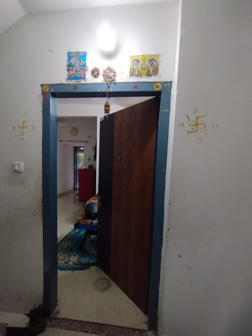 Unfurnished 2bhk in Gandhi Basti Tiniali,Guwahati for Rent